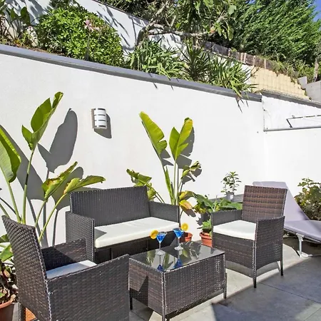 Charming House With Terrace - - Welkeys * Biarritz